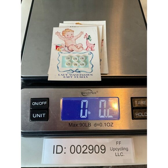 New Old Stock VTG 1940's Lady Washington Baby Pearls Buttons Lot of 18 Made USA - Picture 5 of 5